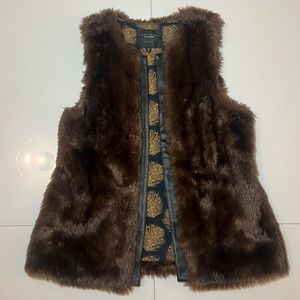 Sanctuary Clothing Brown Faux Fur Vest Size Medium